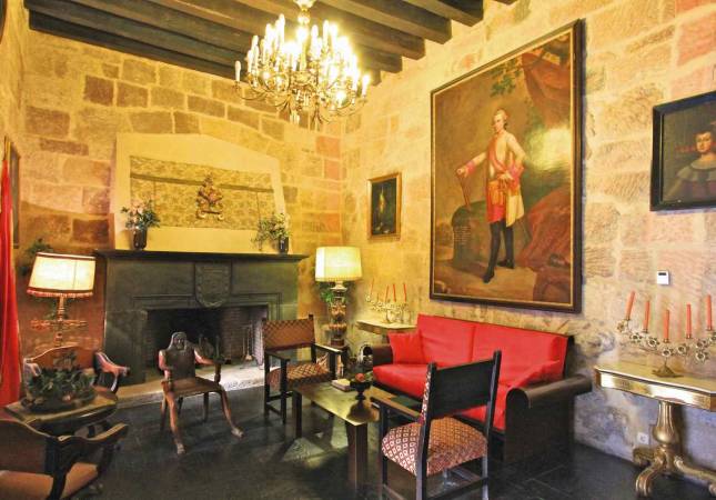 Ambiente de descanso en Hotel Posada Castillo del Buen Amor. Relájate con los mejores precios de Salamanca